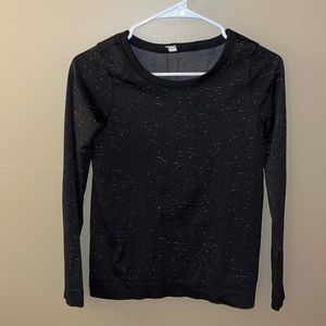 Lululemon athletic top